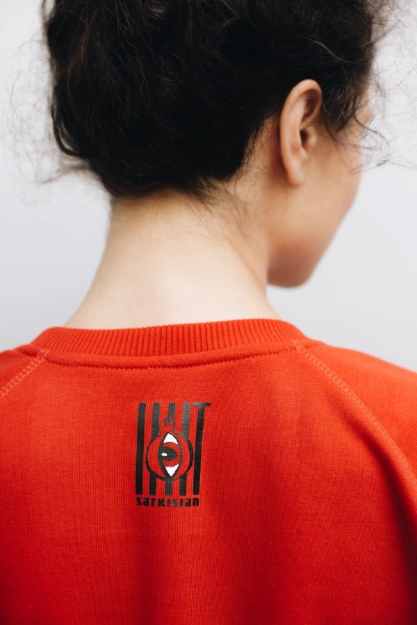 33378161_1858797987511376_1504439392096223232_n-600×900